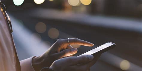 Choosing the Right Mobile Plan .
